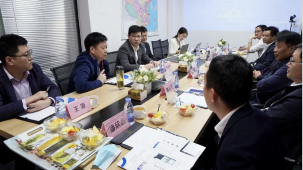 凤凰网|江西省庐山西海领导莅临有传科技探讨流量资产化机遇